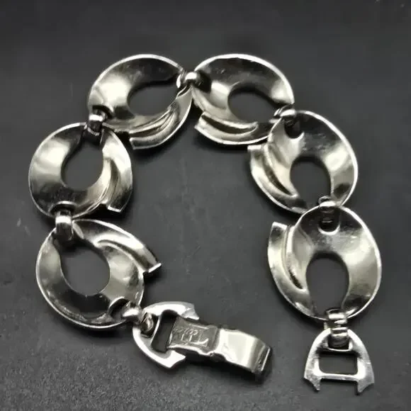 Tara Silver Tone Bracelet Vintage Jewelry Circle Open Links - Picture 8 of 10